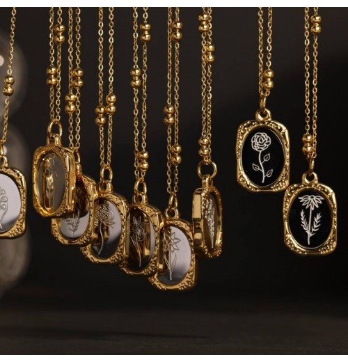 Retro French Mirror Rose December Birth Flower Necklace 18k Gold Stainless Steel Pendant Necklace For Women Vintage Necklace